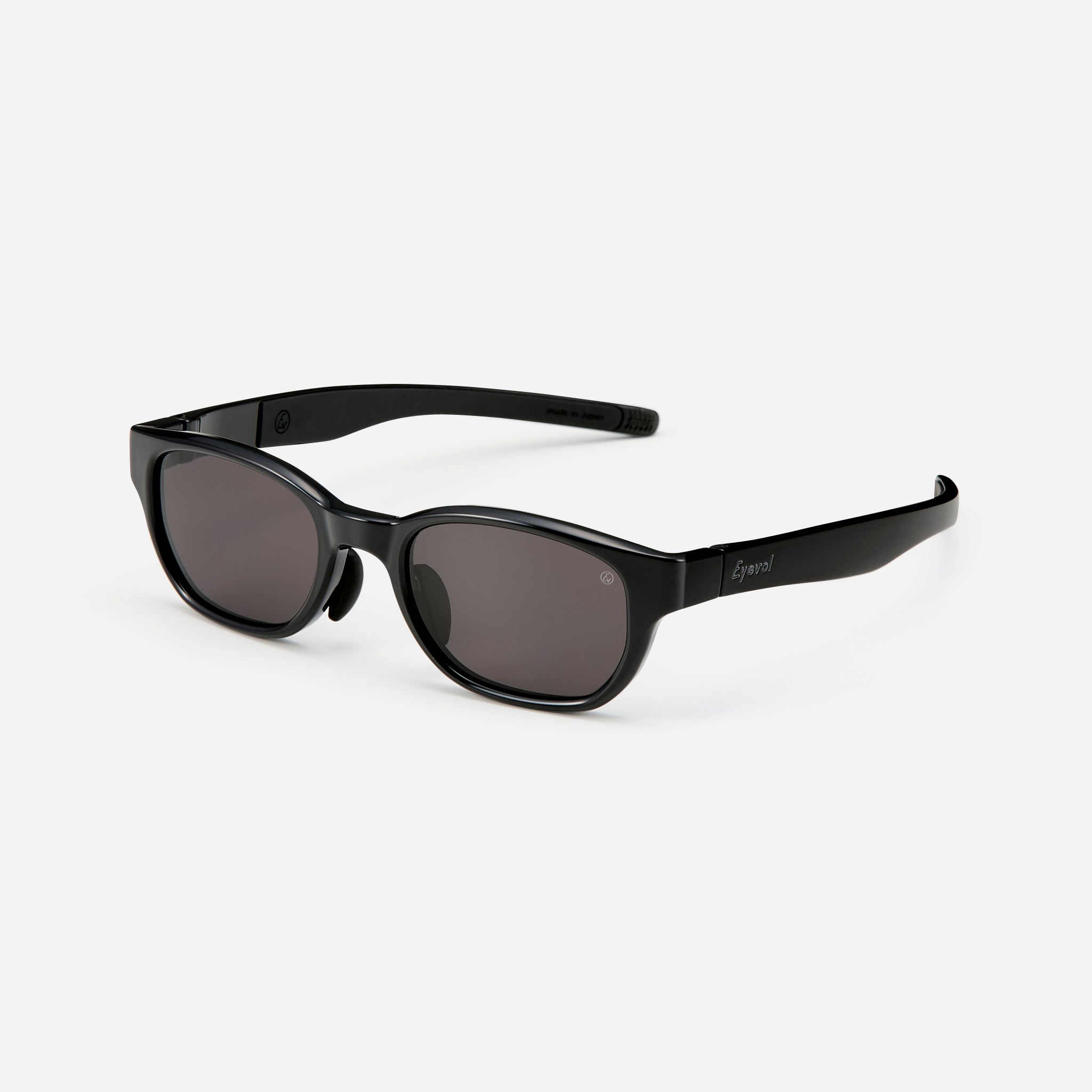 FRIEDMAN III (52) BK-DG-DK.GRY 着用イメージ