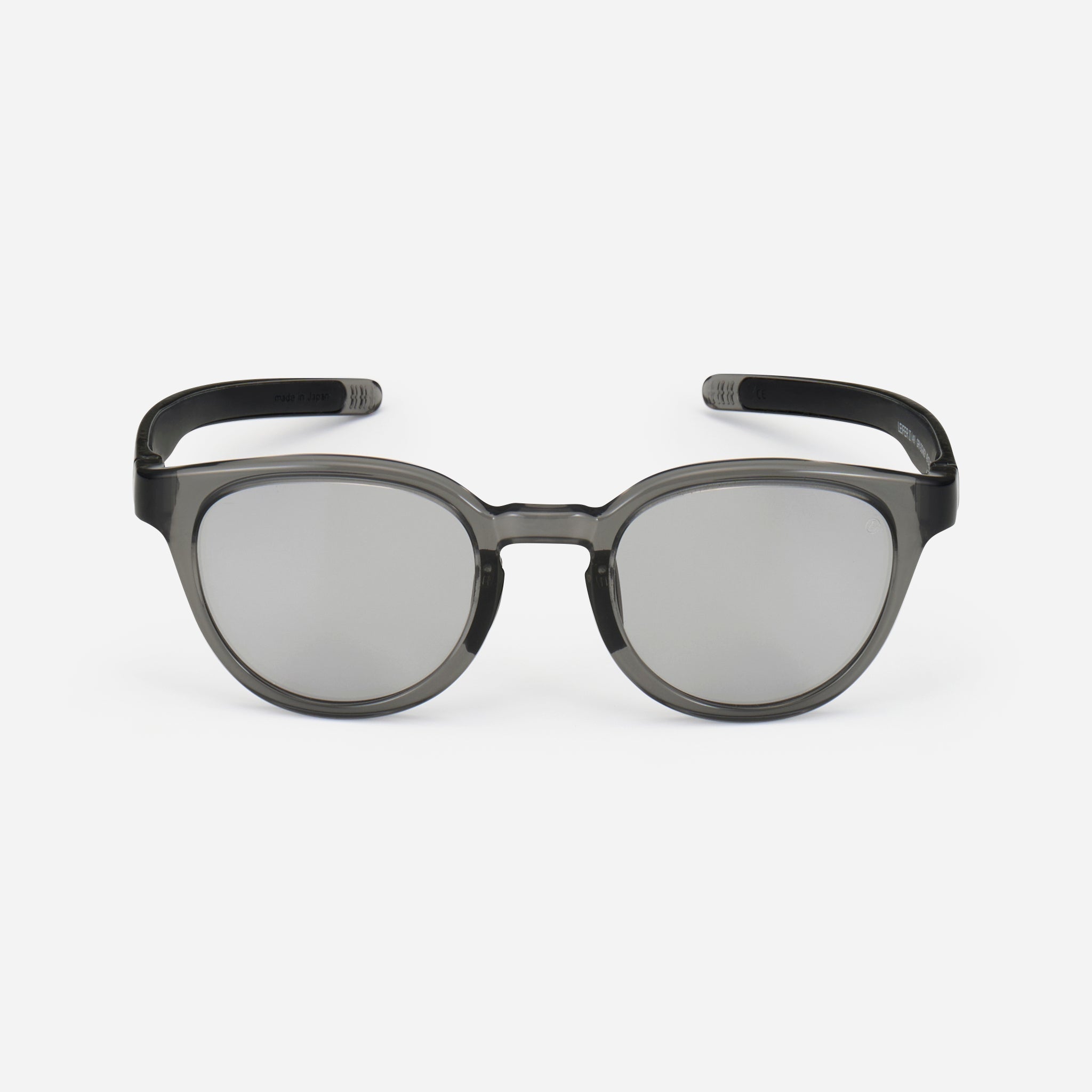LEIFER III (49) GRY-DG-M.GRY｜サングラスのEyevol（アイヴォル）公式
