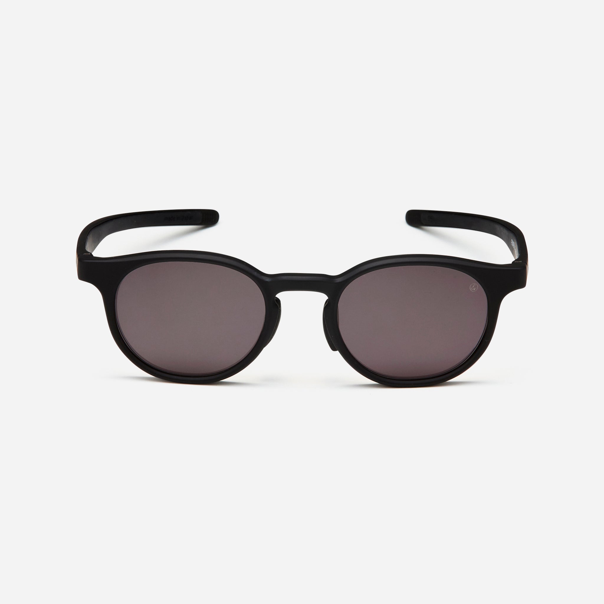 フレーム色 マットブラックの商品一覧｜サングラスのEyevol