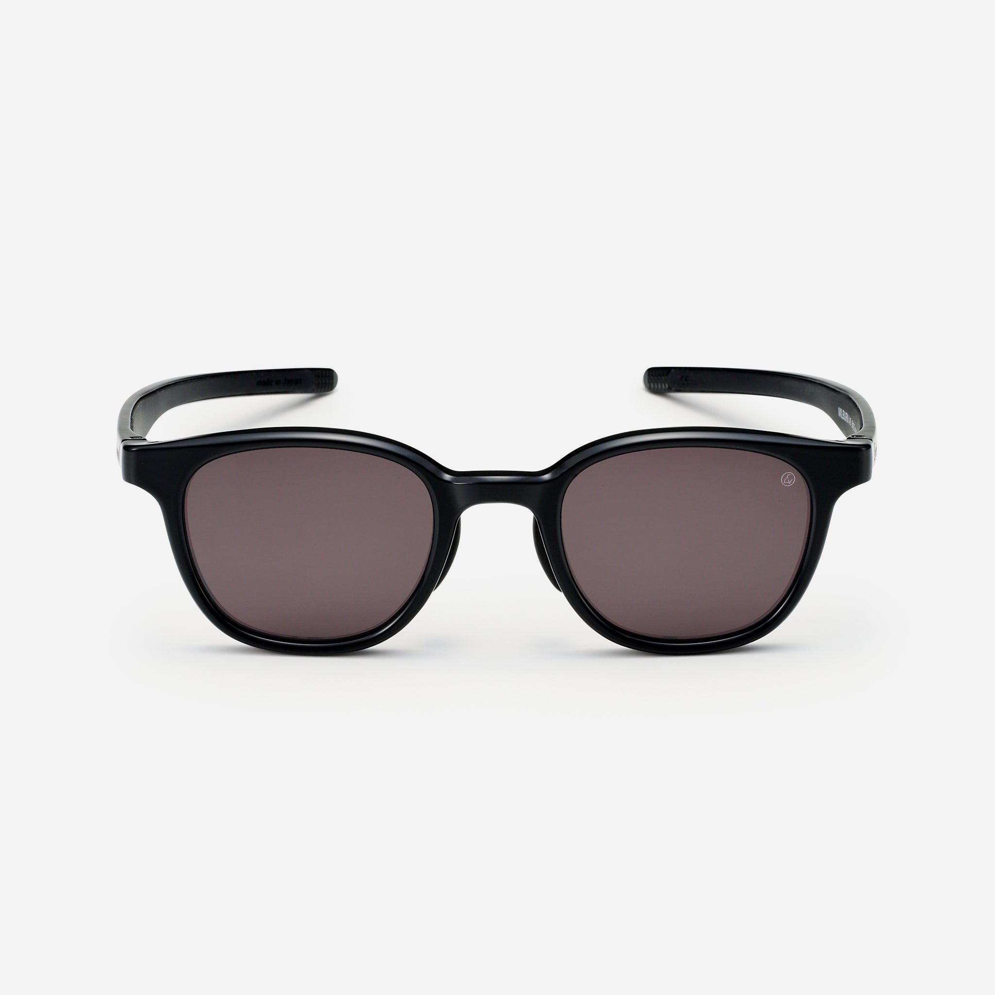 Eyevol MILBURN 48 BK-DG-DK,GRミルバーンアイヴォル MILBURN (48) BK-DG-DK.GRY｜サングラスのEyevol（アイヴォル）公式