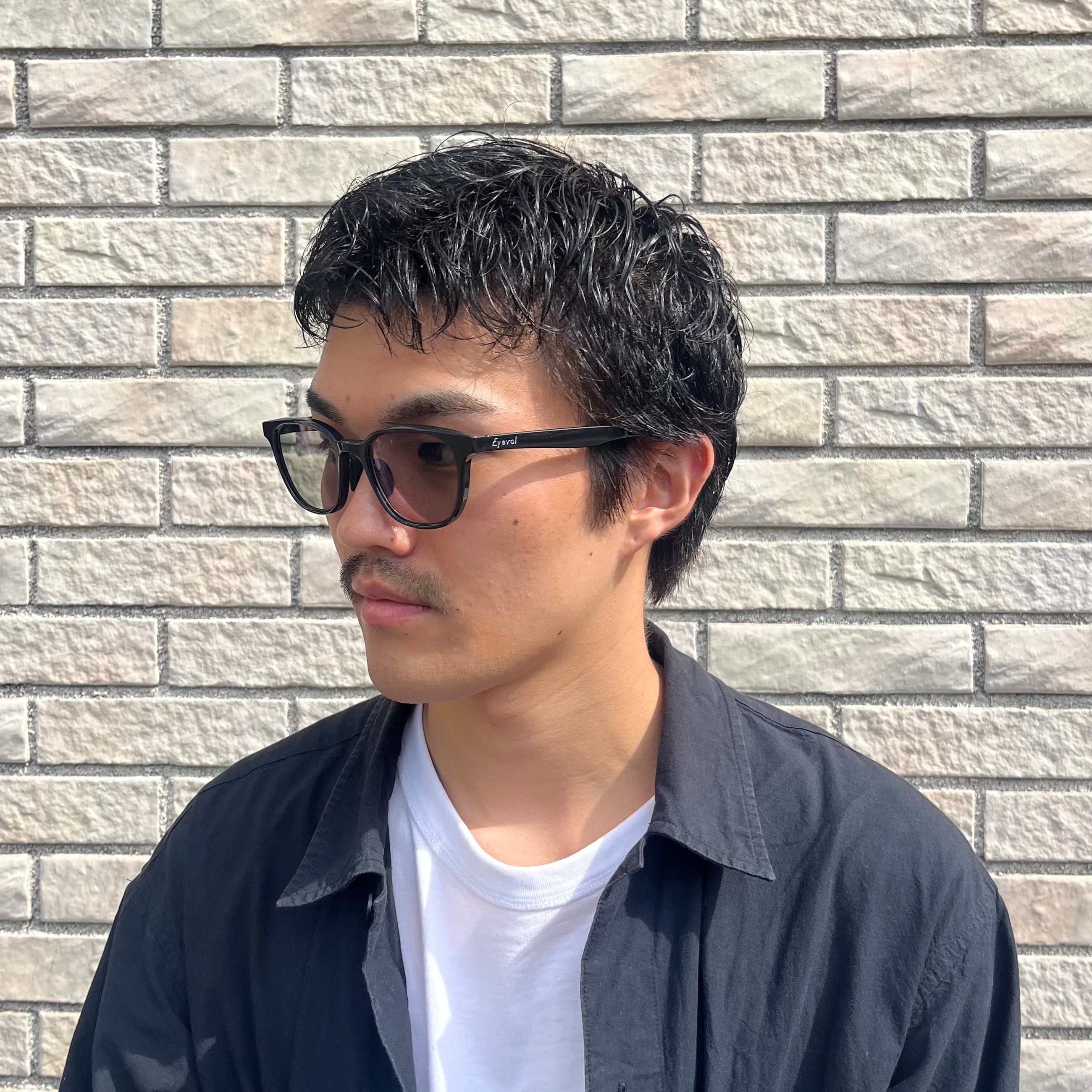 MILBURN(54) 54 BK-LY-MGY2PL-M.GRY2｜サングラスのEyevol（アイヴォル